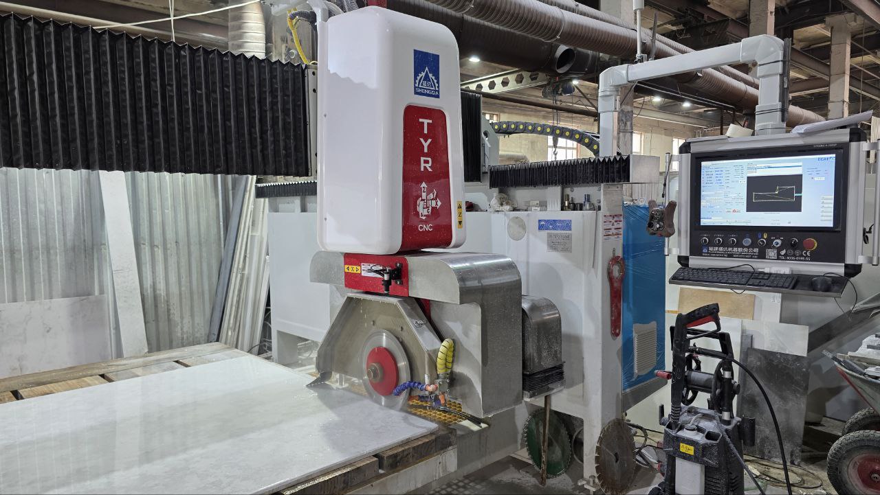 CNC-станок для обработки камня